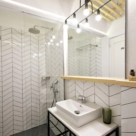 Rigas Boutique & فندق أفيتوس