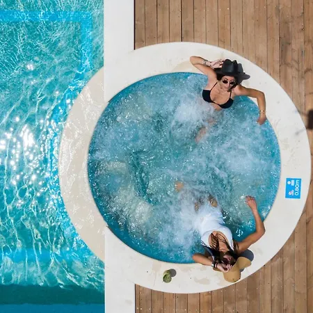 فندق Rigas Boutique & 4*