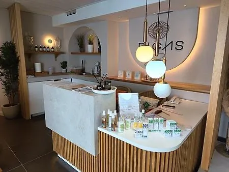 מלון Rigas Boutique &